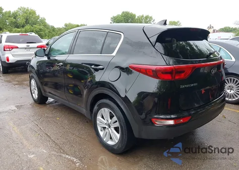 2017 Kia Sportage Lx z USA, uszkodzony, nr VIN KNDPMCAC4H7186822